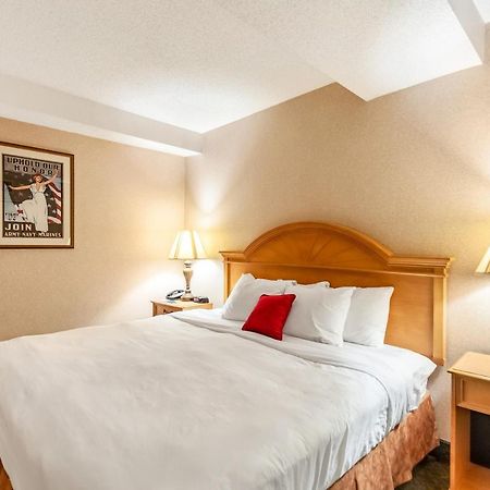Quality Inn Iwo Jima Arlington Zewnętrze zdjęcie