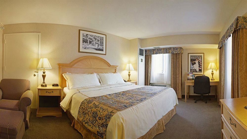 Quality Inn Iwo Jima Arlington Zewnętrze zdjęcie