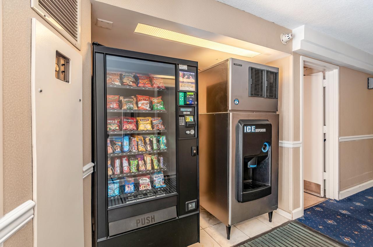 Quality Inn Iwo Jima Arlington Zewnętrze zdjęcie
