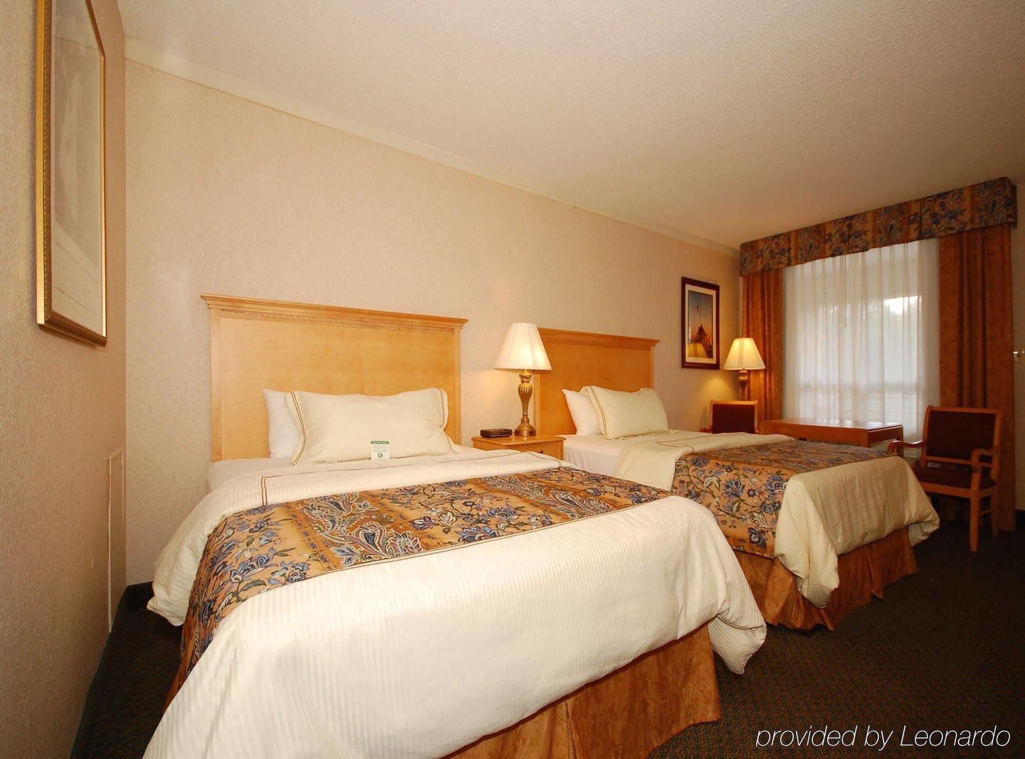 Quality Inn Iwo Jima Arlington Zewnętrze zdjęcie
