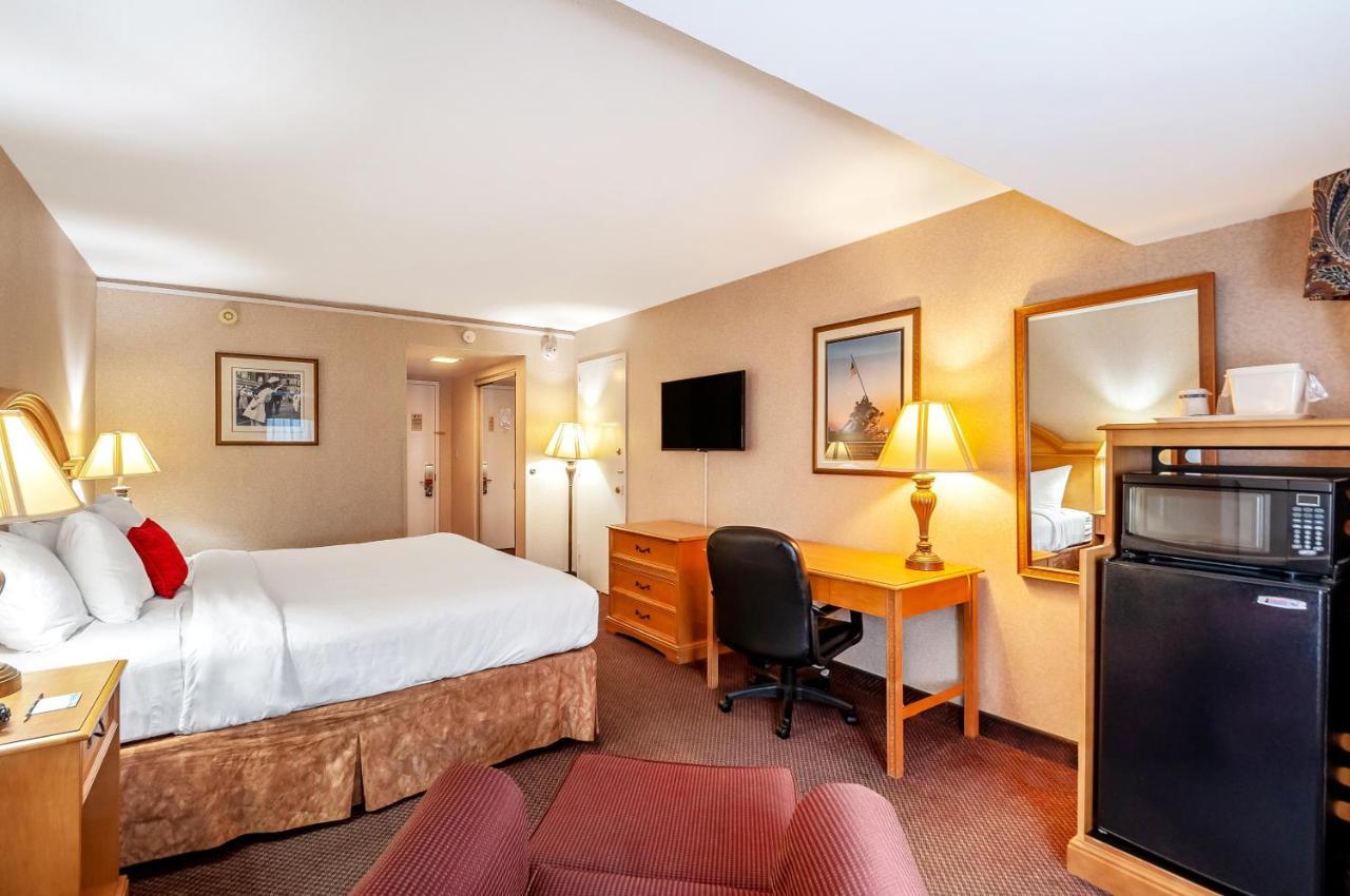 Quality Inn Iwo Jima Arlington Zewnętrze zdjęcie
